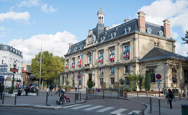 Leader du nettoyage après décè à Saint-Ouen (93)